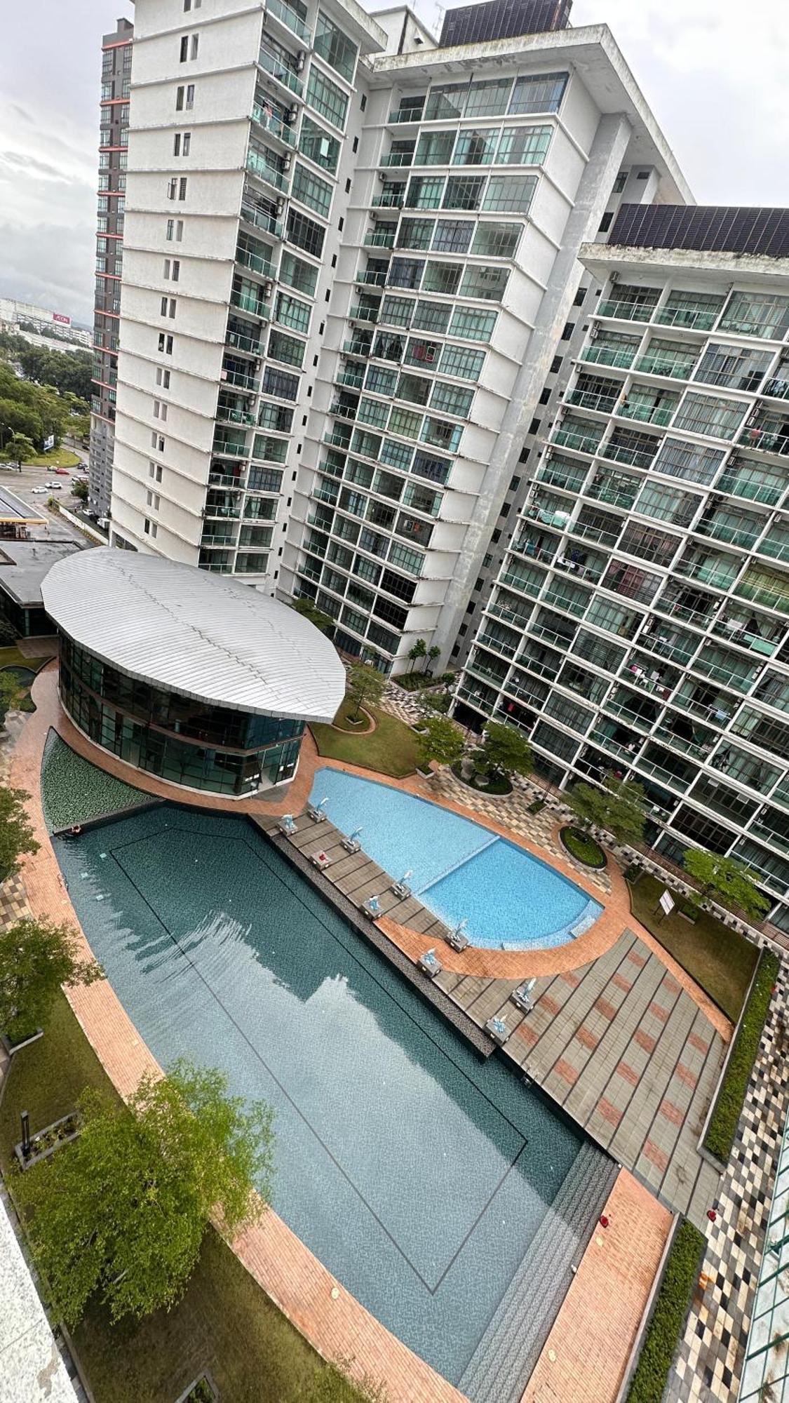 Palazio Serviced Apartment In Mount Austin Near Aeon Ikea Toppen Hsi Джохор Бахру Екстериор снимка
