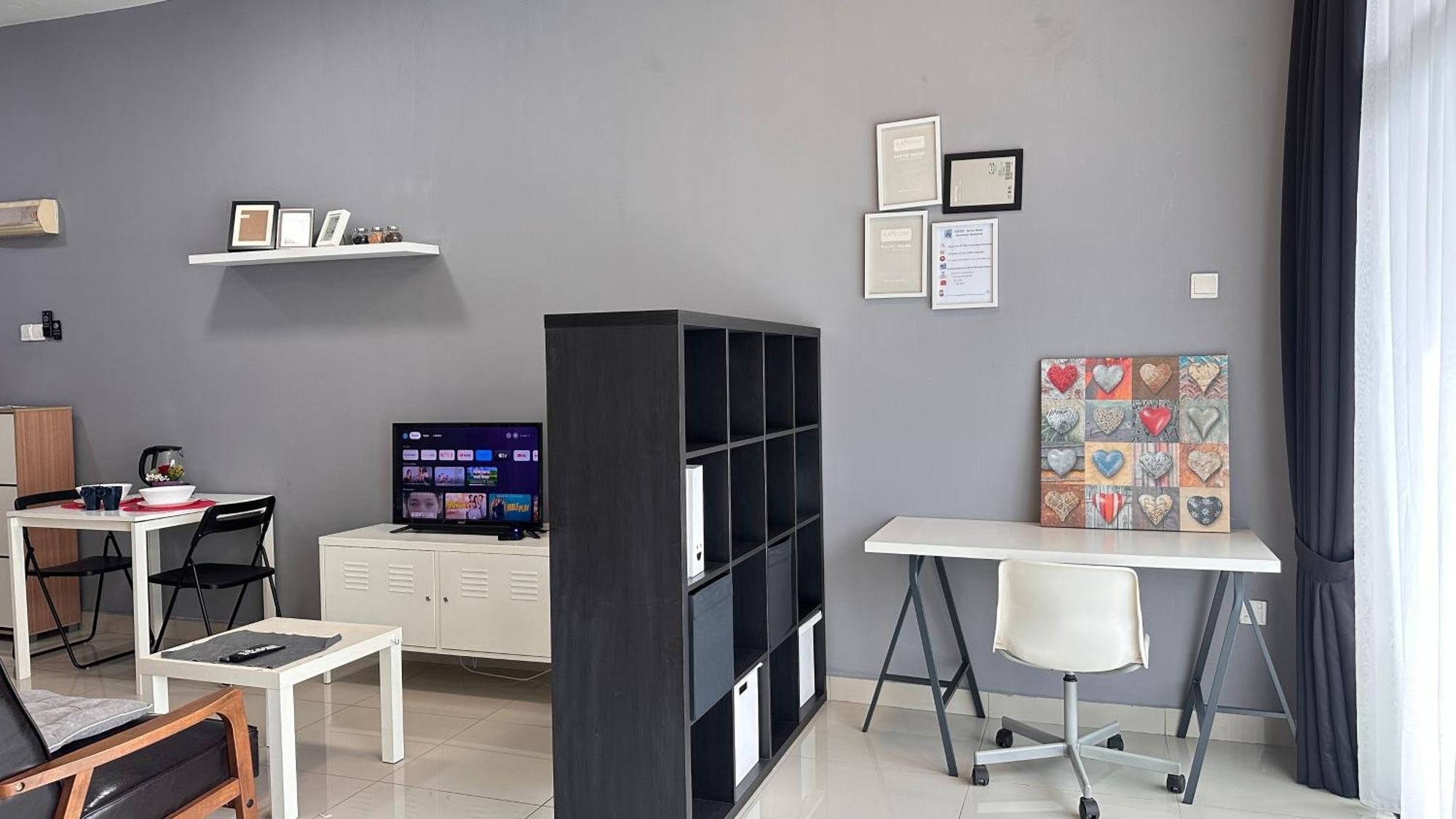 Palazio Serviced Apartment In Mount Austin Near Aeon Ikea Toppen Hsi Джохор Бахру Екстериор снимка
